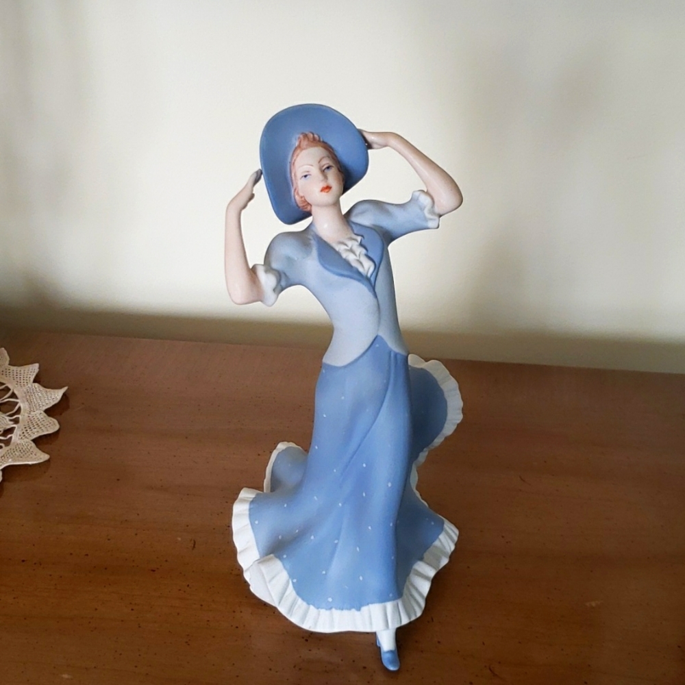 Charming Vintage Royal Dux Porcelain Figurine